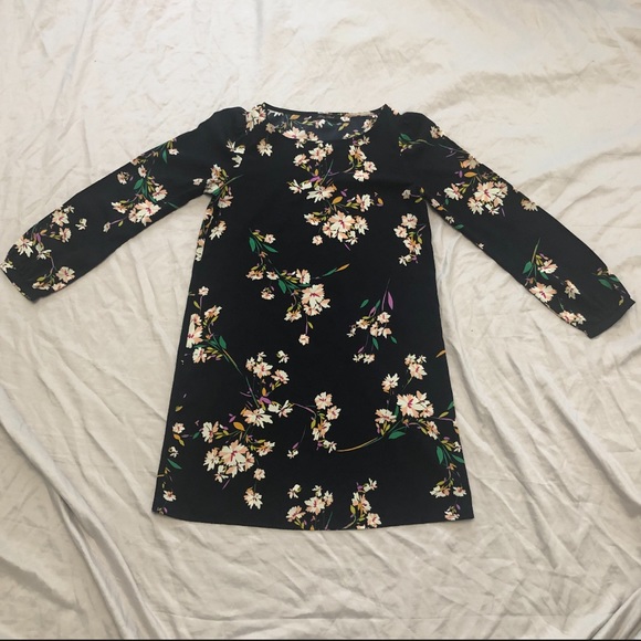 Lulu’s Herbaceous Babe Navy Floral Shift Dress - Picture 2 of 7